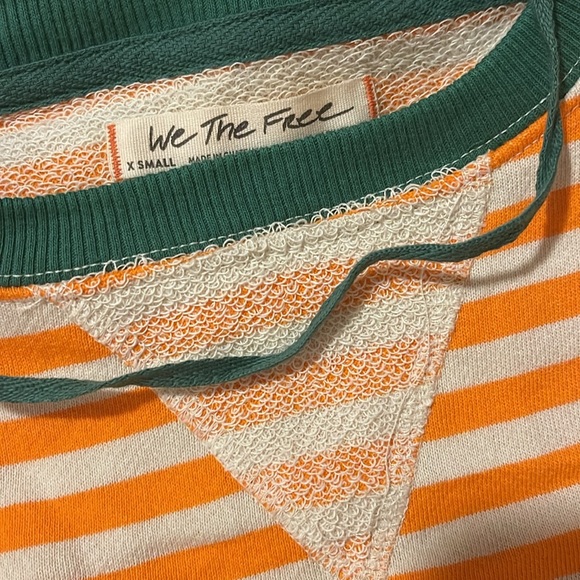 RARE!! Free People Classic Striped Oversized Crewneck💚🧡 - Picture 5 of 5